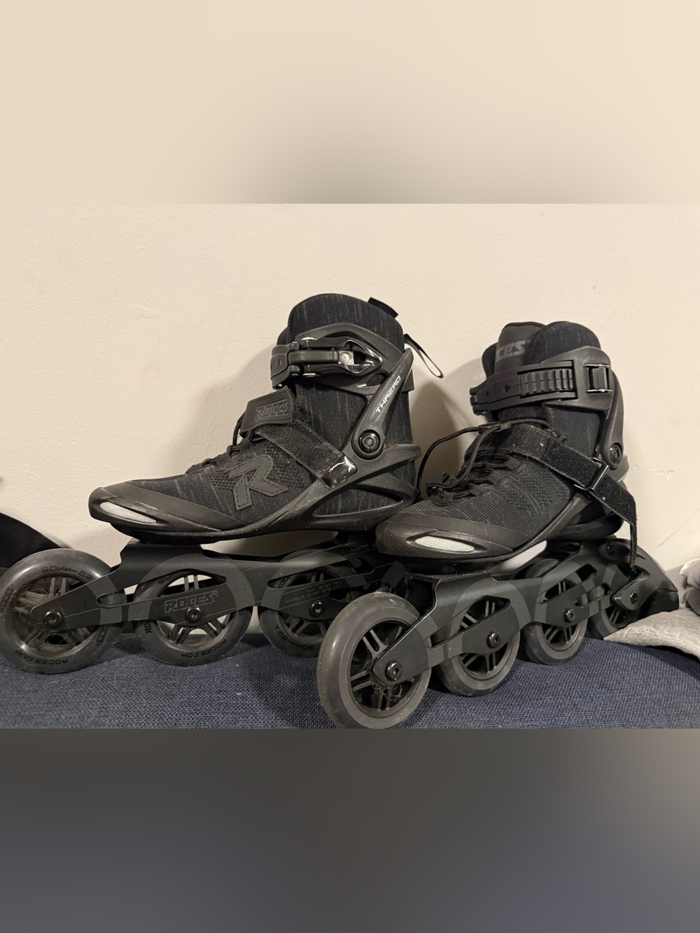Men's Black Inline Roller Skates - Adjustable Buckle